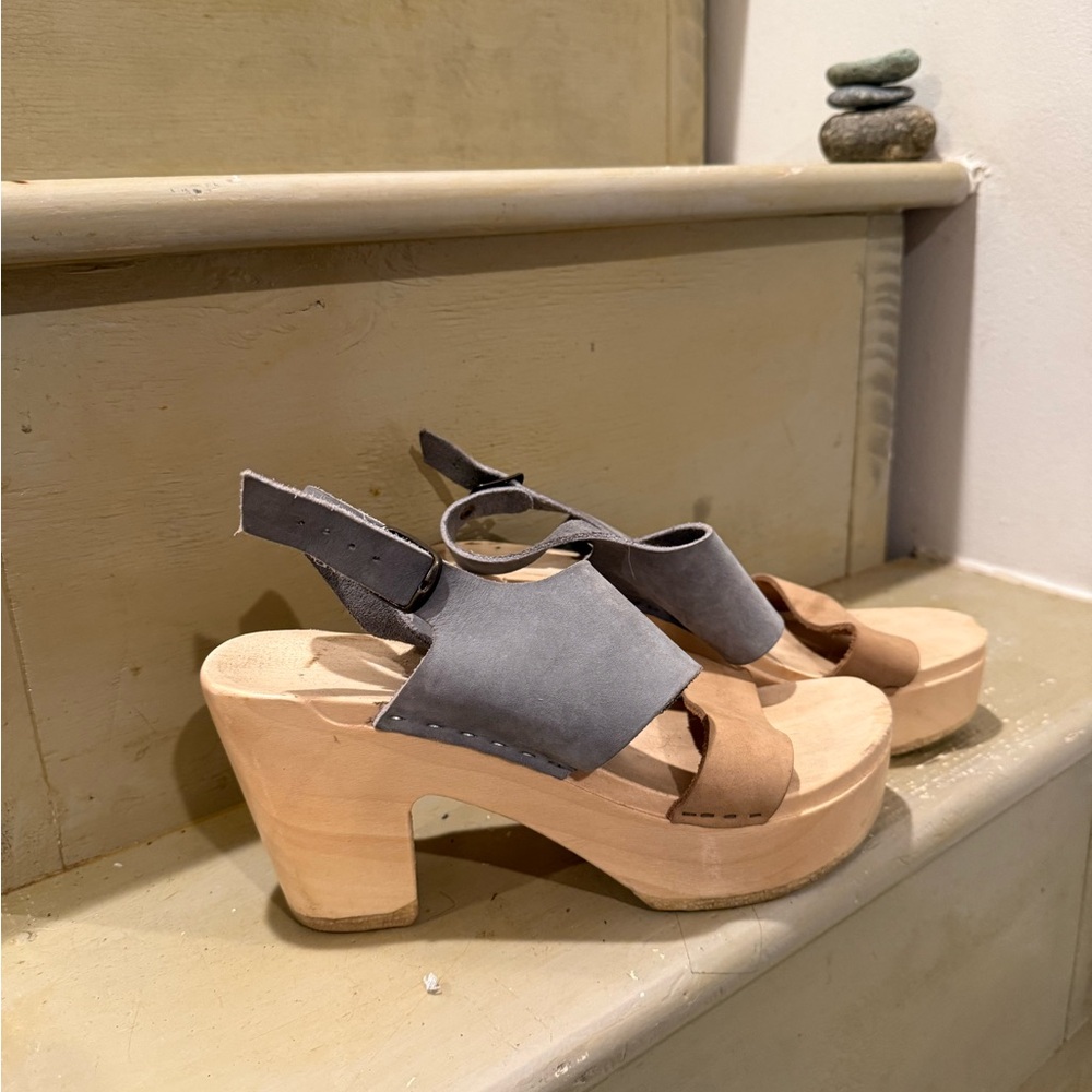No. 6 Harper Clog Gray and Tan